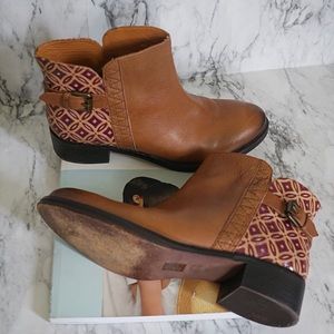 Anthropologie Jasper & Jerra  Leather Booties 40